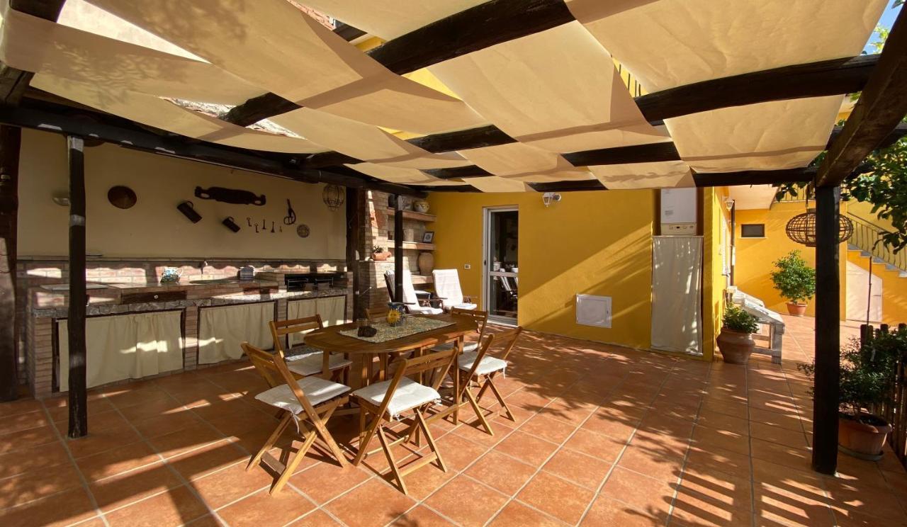 Casa Vacanze Marale Кастелмола Екстериор снимка